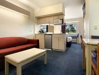 Hotel Microtel & By Wyndham East Madison